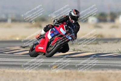 media/Nov-29-2025-TrackXperience (Sat) [[2953a387f4]]/3-Level 1/Session 2 (Turn 4)/